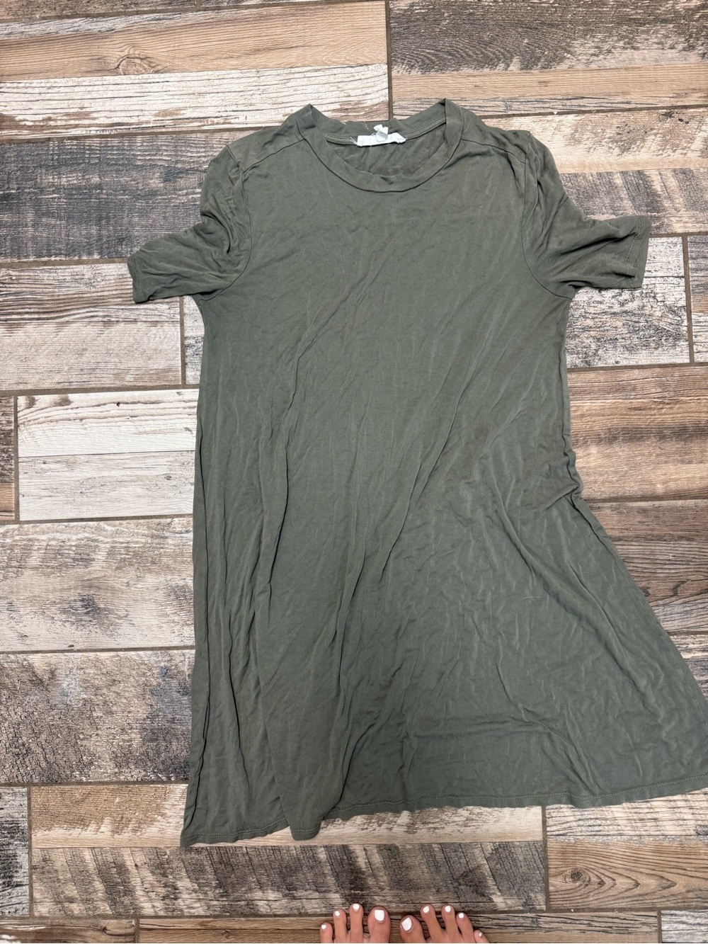 BCBGeneration Olive Midi T-Shirt Dress